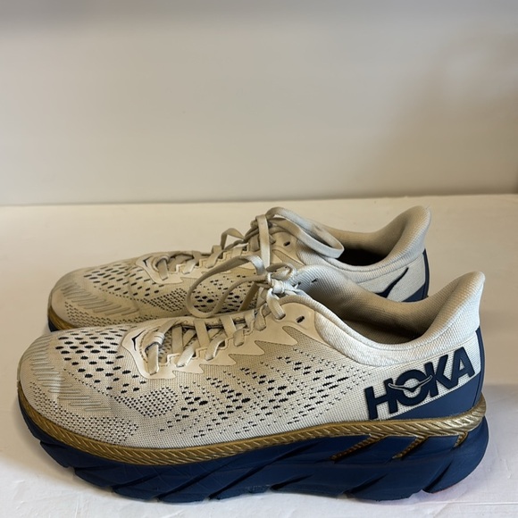 Hoka One One Clifton 7 Cream Mesh upper Running Shoe - Picture 3 of 8